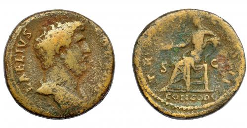 298 - IMPERIO ROMANO. AELIO (bajo Adriano). Sestercio. Roma (137). A/ Busto drapeado a der.; L AELIVS CAESAR. R/ Concordia sentada a izq. con pátera y cornucopia; TR (POT CO)S II, en exergo CONCORD, S-C. AE 8,62 g. 32 mm. RIC-2652. BC. Escasa.