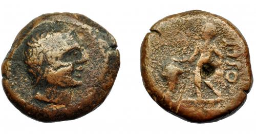94 - HISPANIA ANTIGUA. OSSET. A/ Cabeza masculina a der. R/ Figura a izq. con racimo de uvas, detrás OSET. AE 25,73 g. 31 mm. I-1948. ACIP-2463. Defecto de cospel en rev. BC+. Rara.