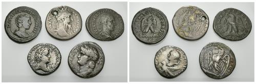 389   -  IMPERIO ROMANO. Lote de 5 tetradracmas de Antioquía: Nerón, Vespasiano, Septimio Severo, Otacilia Severa y Trajano Decio. 3 en plata y 2 en AE. Una con agujero. BC+/MBC-.
