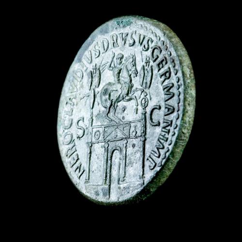 IMPERIO ROMANO. CLAUDIO I. Sestercio. Roma (41-50 d.C.). A/ 