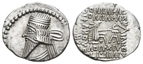 249   -  GRECIA ANTIGUA. PARTIA. Vologases III. Dracma. Ecbatana. AR 3,55 g. 20 mm. SEP-78.3. EBC.