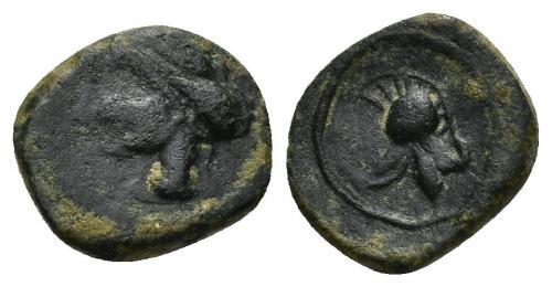42 - HISPANIA ANTIGUA. EMISIONES HISPANO-CARTAGINESAS. Quinto. A/ Cabeza femenina con tocado de espigas a izq. R/ Casco a izq. AE 1,55 g. 12,6 mm. ACIP-587. CC-210, mismo ejemplar. Pátina verde oscuro. BC+/MBC+.