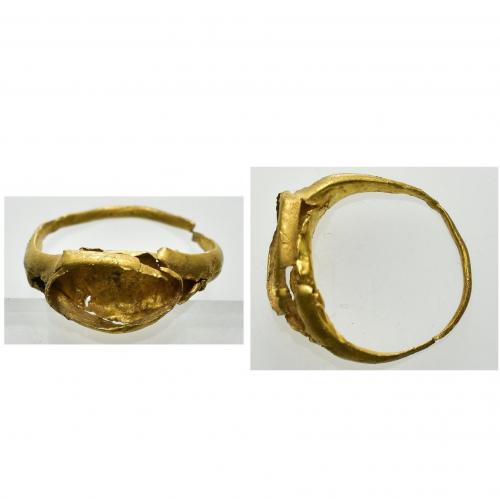2047   -  ARQUEOLOGÍA. ROMA. Imperio Romano. Estructura de anillo (ss. II-IV d.C.). Oro. Ha perdido el entalle. Diámetro 1,7 cm.