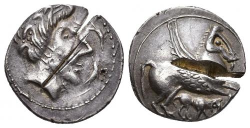 48 - HISPANIA ANTIGUA. DRACMAS DE IMITACIÓN EMPORITANA. Dracma. A/ Cabeza femenina con tocado vegetal a der., delante 2 delfines. R/ Pegaso con cabeza modificada volando a der., debajo lobo. AR 4,32 g. 18 mm. I-no. ACIP-no. CC-852, mismo ejemplar. Corte de cizalla y punzón en rev. EBC-. Rarísima.