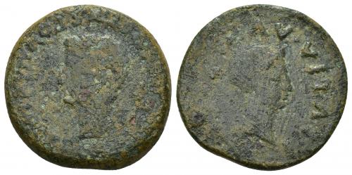 3021 - HISPANIA ANTIGUA. AUGUSTA EMERITA. Tiberio. As. A/ Cabeza laureada a izq.; TI CAESAR AVGVSTVS PON MAX IMP. R/ Cabeza de Livia a der.; C A E IVLIA AVGVSTA. AE 9,40 g. 26 mm. I-1053. APRH-40. ACIP-3406. CC-3942, mismo ejemplar. Pátina verde. RC. Rara.