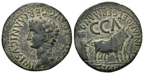 8   -  HISPANIA ANTIGUA. CAESARAGUSTA. Calígula. As. A/ Cabeza laureada a izq.; G CAESAR AVG GERMANICVS IMP. R/ Yunta fundacional a der., encima C C A; LICINIANO ET GERMANO/ II VIR. AE 11,79 g. 29 mm. I-391. APRH-371b. ACIP-3100a. CC-4793, mismo ejemplar. Pátina oscura. MBC+. Muy escasa.