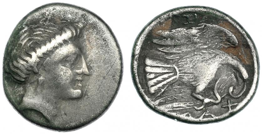 102   -  CALCIS. Eubea. Dracma (c. 369-313 a.C.). A/ Cabeza femenina. R/ Águila con serpiente. COP-437 (vte.). SBG-2483 (vte.). MBC-.
