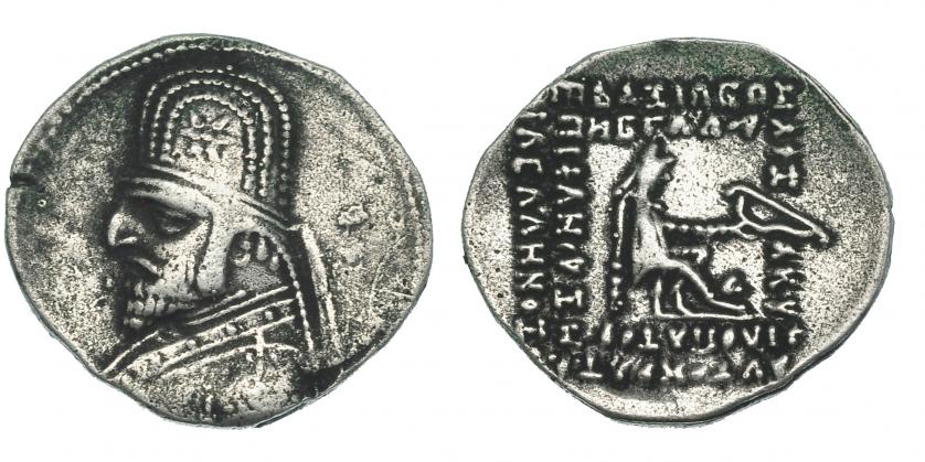 134   -  REYES DE PARTIA. ORODES I. Dracma. Ecbatana. A/ Tiara con estrella de 6 puntas. R/ Arquero entronizado a der. AR 3,00 g. SEP-31.5 MBC-.