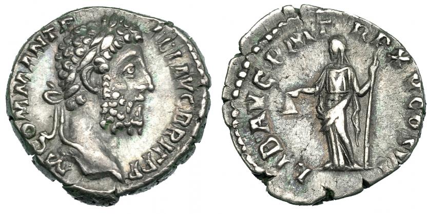 267   -  CÓMODO. Denario. Roma (190 d.C.). A/ Libertas a izq.;LIB AVG P M TR P XV COS VI. RIC-208. MBC+/MBC.