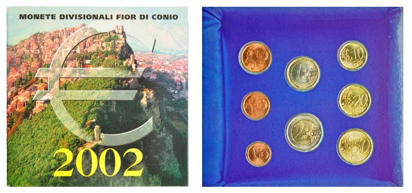 644   -  SAN MARINO. Set de Euro 2002. 8 piezas en estuche. FDC.