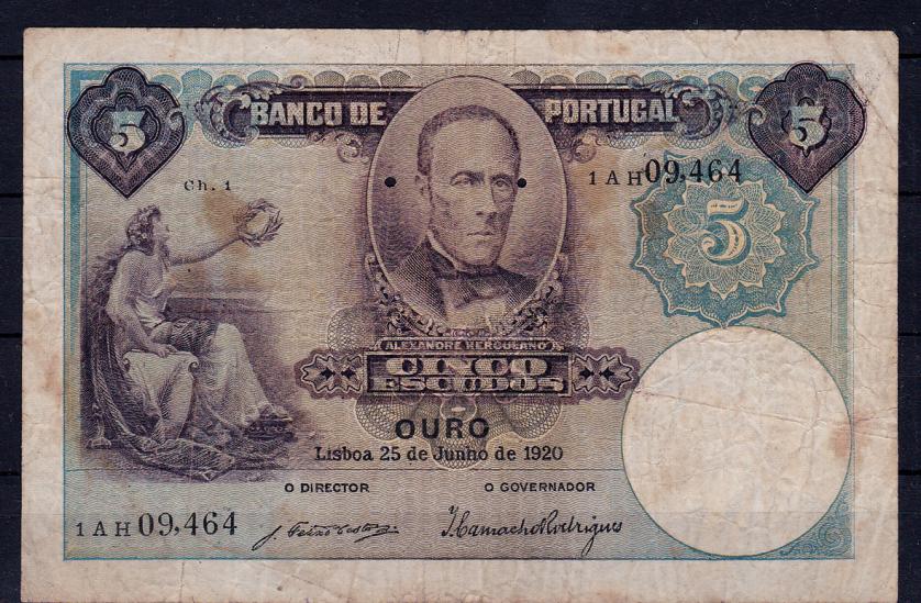 700   -  PORTUGAL. 5 escudos. 6-1920. Dos pequeños taladros. Pick-114. BC. Muy escasa.