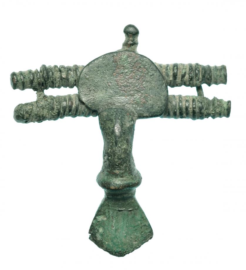 724   -  ROMA. Imperio Romano. Bronce. Fíbula de arco. Longitud: 4,0 y 2,0 cm. Procedente de colección privada española años 2000.