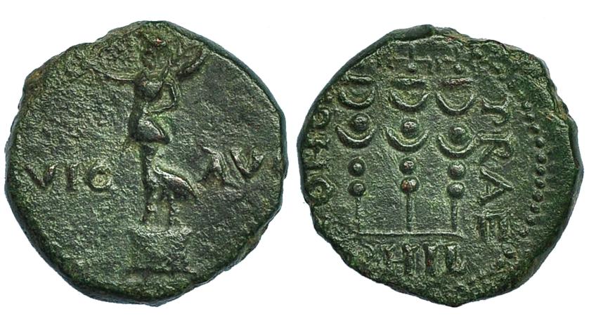 153   -  ¿CLAUDIO O NERÓN? AE. Philippi (Macedonia) (41-69 d.C.). A/ Victoria a der.; VIC-AVG. R/ Tres estandartes; COHOR PRAE PHIL. RPC-1651. COP-305. Pátina verde. MBC.