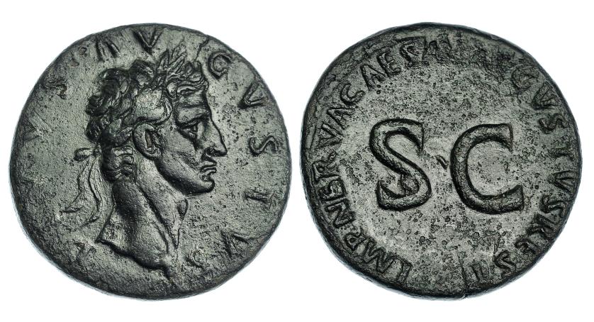 159   -  NERVA. Sestercio. Roma (98 d.C.). Restitución de Augusto. A/ Cabeza de Augusto laureada a der.; DIVVS AVGVSTVS. R/ S C rodeado por la ley. IMP NERVA CAESAR AVGVSTVS REST. RIC-136. Porosidades en rev. Pátina verde oscuro. MBC. Muy escasa.