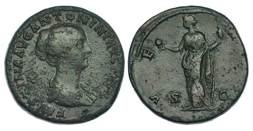 172   -  FAUSTINA LA MENOR. Sestercio. Roma (145-146). R/ Venus con manzana y cetro; VENVS, S-C. RIC-1387. Pátina verde con erosiones. BC+/MBC-.