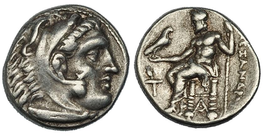 56   -  MACEDONIA. A nombre de Alejandro III. Dracma. Sardes (323-319 a.C). R/ Delante del trono antorcha y debajo monograma. AR 4,25 g. PRC-2638. MBC.