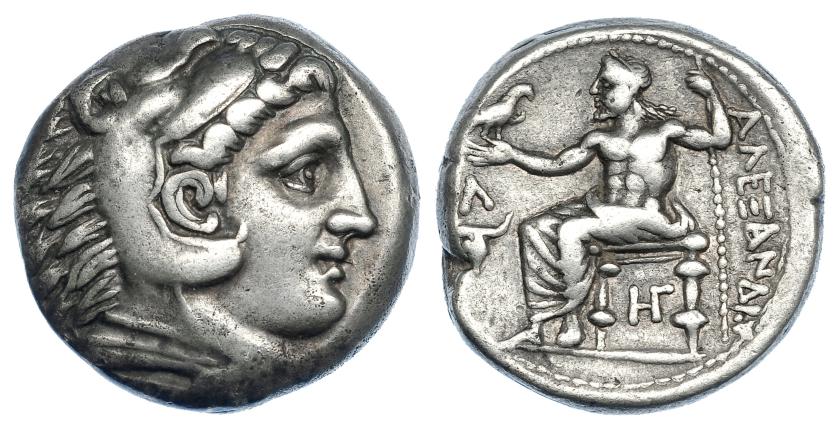262   -  MACEDONIA. Alejandro III. Tetradracma. Anfípolis (320-317 a.C.). R/ Delante del trono lambda y bucráneo, debajo monograma HF. ar 16,88 g. PRC-430. SBG-6721 vte. MBC.