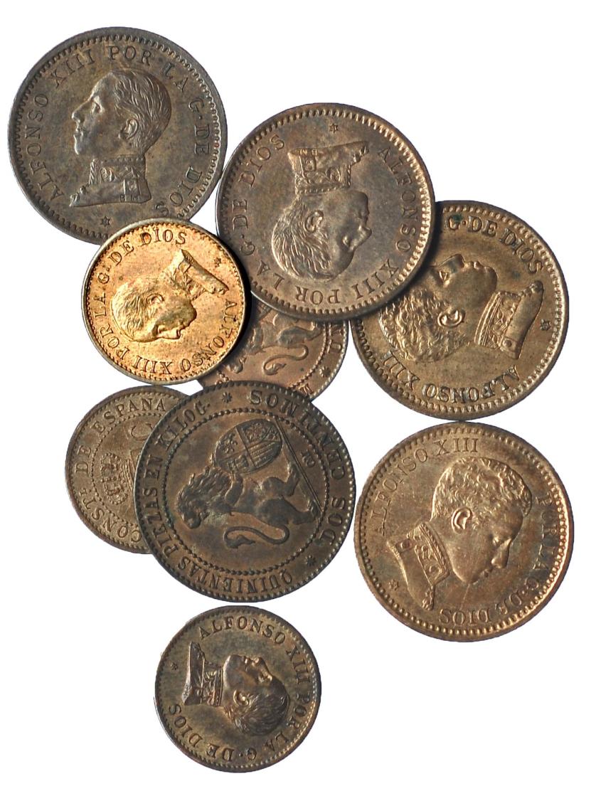 659   -  Lote 9 monedas: 1 céntimos (1870, 1906, 1912 y 1913) y 2 céntimos (1870, 1904, 1905, 1911 y 1912). La mayoría B.O. MBC+/SC.