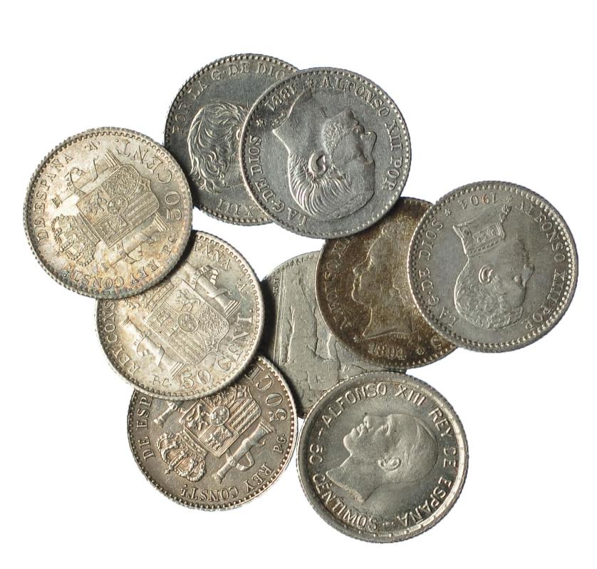 660   -  Lote 9 monedas de 50 céntimos: 1870, 1881, 1892, 1894, 1900, 1904 (2), 1910 y 1926. De BC+ a SC.