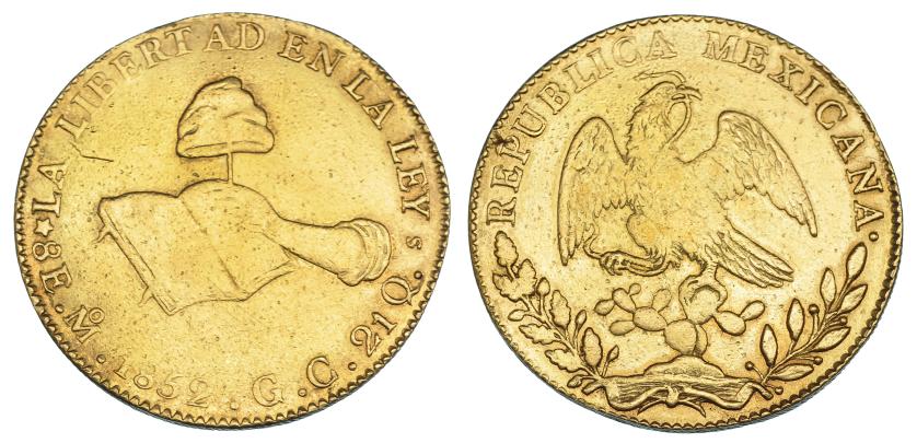 735   -  MÉXICO.  8 escudos. 1852. Guadalupe y Calvo. KM-383.6. Estuvo engarzada. Superficies porosas. MBC.