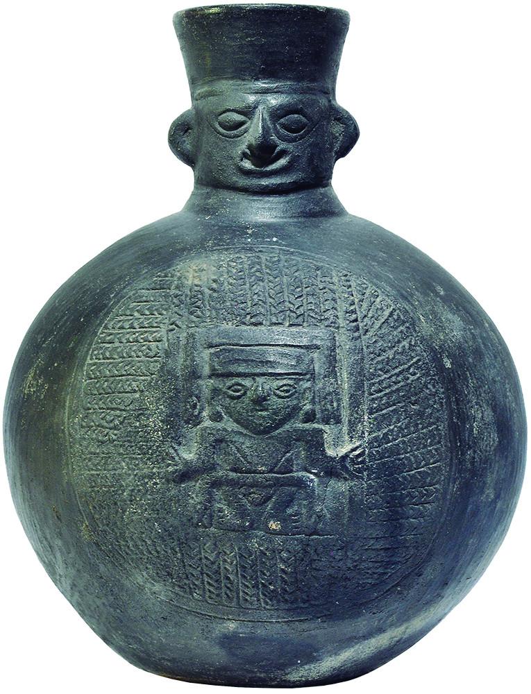 2110   -  PREHISPÁNICO. Cántaro "cara-gollete". Cultura Chimú, Perú (XI-XIV d.C.). Cerámica. Representación antropomorfa con cabeza humana. Altura 25,3 cm.