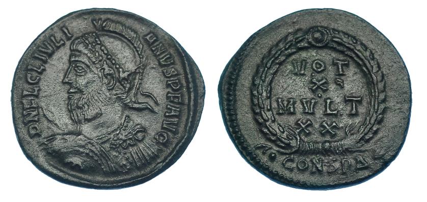 3110   -  JULIANO II. AE. Constantinopla (361-363). R/ VOT/X/MVLT/XX, exergo .CONSPA(espiga). RIC-166. Pátina verde. MBC+.