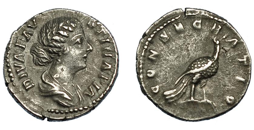 192   -  FAUSTINA LA MENOR. Denario. Roma (176-180). R/ Pavo real a der.; CONSECRATIO. AR 2,63 g. 17,9 mm. RIC-744. MBC+/MBC.