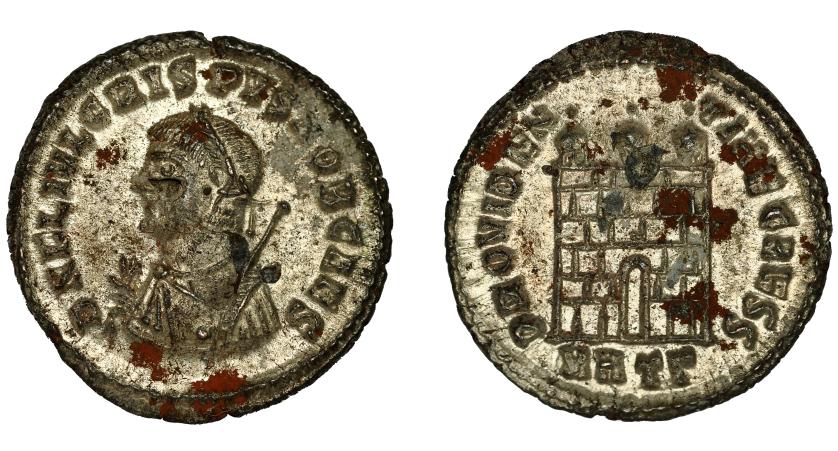 275   -  CRISPO. Follis reducido. Heraclea (316-317). R/ Puerta de campamento con dos torretas; exergo MHTG (gamma). VE 3,06 g. 18,1 mm. RIC-17. Hoja en anv. y pequeñas oxidaciones. B.O. EBC. 