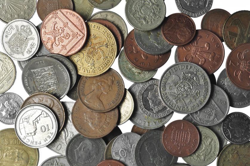 651   -  Lote de 140 monedas extranjeras, la mayoría del s. XX. Varios países y metales. De MBC a Sc.
