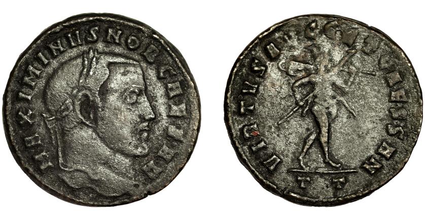 246   -  MAXIMINO II. Follis. Ticinum (306). R/ VIRTVS AVG ET CAESS NN, exergo TT. AE 9,03 g. 26 mm. RIC-60b. MBC-/BC+.