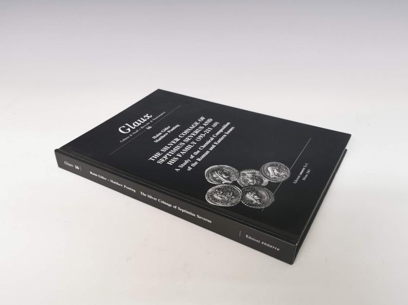 427   -  H. Gitler y M. Ponting, The silver coinage of Septimius Severus and his family (193-211 AD). A Study of the Chemical Composition of the Roman and Eastern Issues, Glaux 16. Tapa dura. 159 págs. + 17 láms.