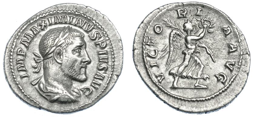 2287   -  IMPERIO ROMANO. MAXIMINO I. Denario. Roma (235-236). R/ Victoria avanzando a der. con corona y palma; VICTORIA AVG. AR 2,97 g. 21,3 mm. RIC-16. MBC.