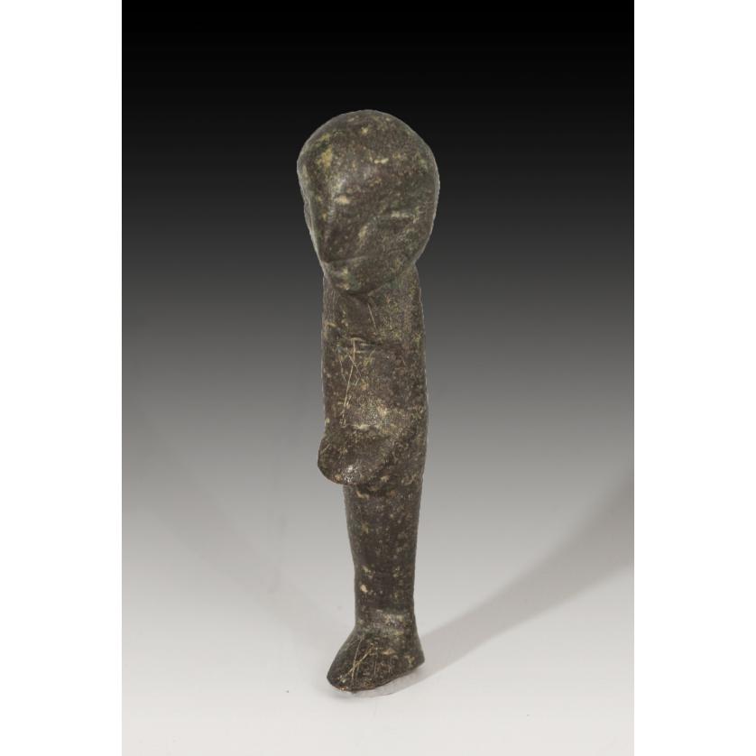 2666   -  HISPANIA ANTIGUA. Cultura ibérica. Exvoto (IV-I a.C.). Bronce. Longitud 5,1 cm.