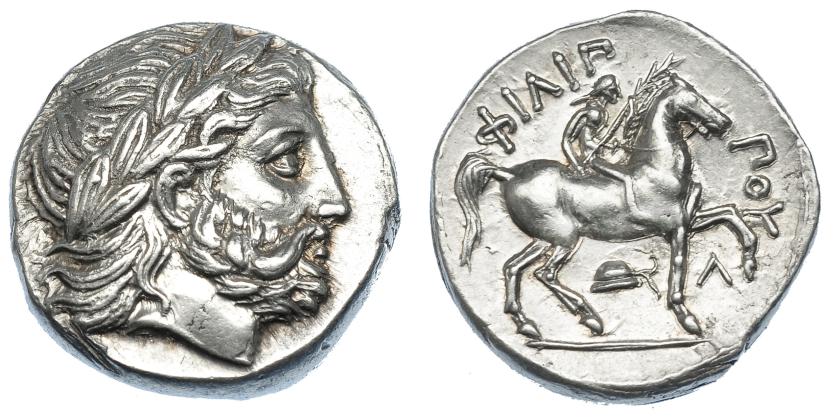 384   -  GRECIA ANTIGUA. MACEDONIA. Filipo II (emisiones póstumas). Anfípolis (323-315 a.C.). A/ Cabeza laureada de Zeus a der. R/ Joven a caballo a der. con palma, debajo kausia didemada; entre las patas delanteras del caballo lambda; ley. griega FILIP-POV. AR 14,19 g. 23,5 mm. COP-557 vte. SNG Lokett-1414. SBG-6680 vte. EBC/EBC+. Ex NAC 78, 2014, lote 236.