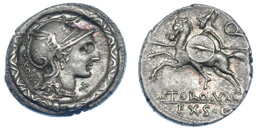 417   -  REPÚBLICA ROMANA. MANLIA. Denario. Roma (113-112 a.C.). R/ Jinete con escudo y lanza a izq.; encima Q, debajo L. TORQVA/ EX S C. AR 3,94 g. 19 mm. CRAW-295,1. FFC-836. Ligera pátina. EBC-/EBC. 