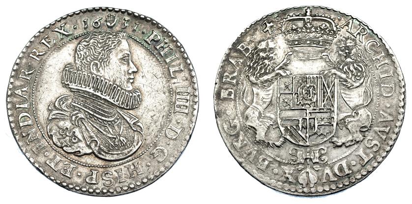 902   -  COLECCIÓN DE DUCATONES Y PATAGONES DE DOBLE PESO. FELIPE IV.  Doble ducatón. 1631. Amberes. A/ PHIL. IIII. D. G. HISP. ET. INDIAR. REX. R/ . ARCHID- AVST. DVX. BVRG . BRAB . Zc. AR 64,93 g. DEL-274a (R2). DAV-4443. Pequeñas marcas. MBC+. Rarísima en esta conservación.