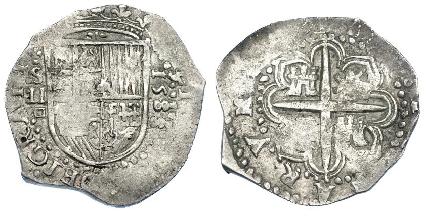 953   -  FELIPE II. 2 reales. 1588. Sevilla. Marca de ensayador de Melchor Damián. AC-407. Vanos de acuñación. MBC.