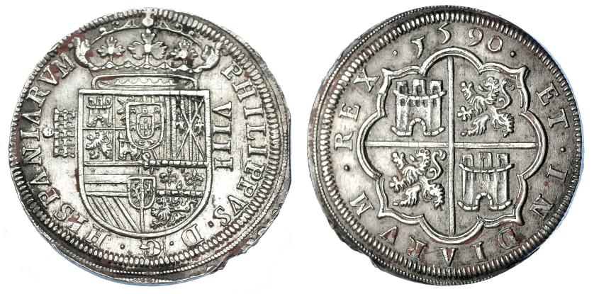975   -  FELIPE II. 8 reales. 1590. Segovia. Acueducto de 5 arcos dobles con cabeza en el centro. AC-695. Leves oxidaciones. EBC-. Rara en esta conservación.