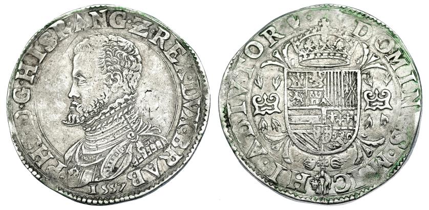 983   -  FELIPE II. Escudo felipe. 1557. Amberes. DEL-12. DAV-8625. MBC-. Escasa.