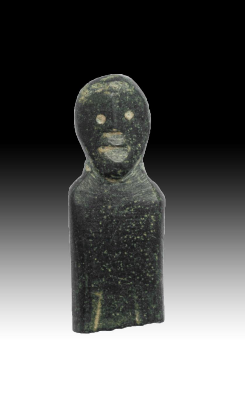 1065 - HISPANIA ANTIGUA. Cultura ibérica. Fragmento de exvoto (IV-II a.C.). Bronce. Altura 2,5 cm.