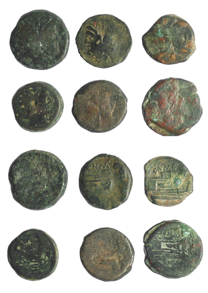 192   -  REPÚBLICA ROMANA. Lote de 6 bronces: 4 ases anónimos y 2 de Pompeyo Magno. MC/RC.