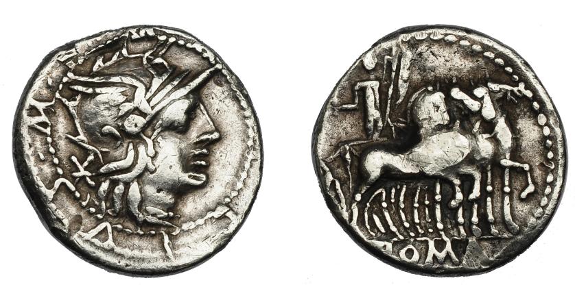 202   -  REPÚBLICA ROMANA. ACILIA. Denario. Roma (130 a.C.). R/ Hércules con trofeo y maza en cuadriga a der.; exergo ROMA. AR 3,89 g. 18,5 mm. CRAW-255.1. FFC-93. Soldadura en rev. MBC-.