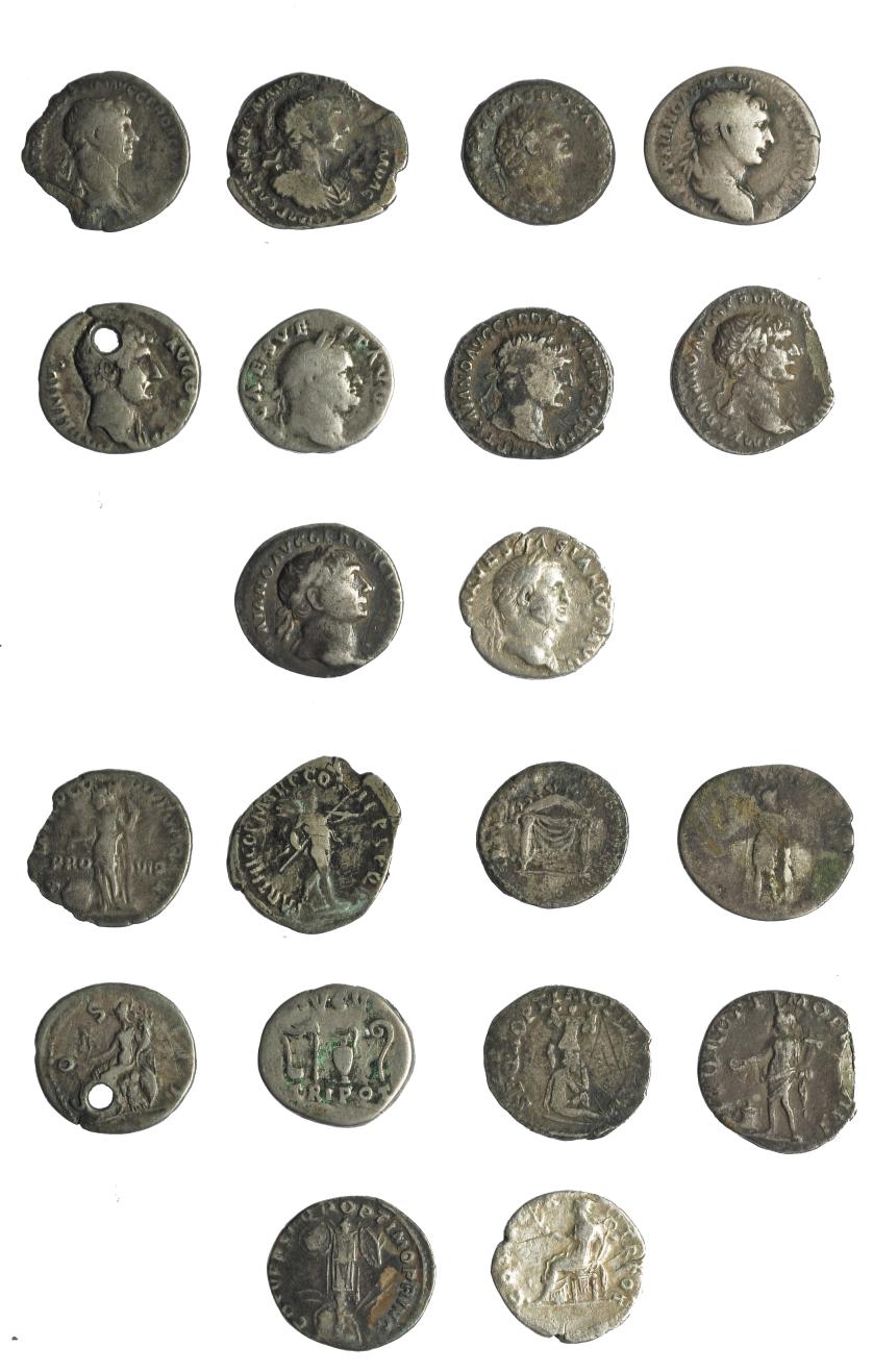 256   -  IMPERIO ROMANO. Lote de 10 denarios alto-imperiales, 1 de ellos con agujero y otros 3 con roturas. BC/MBC-.