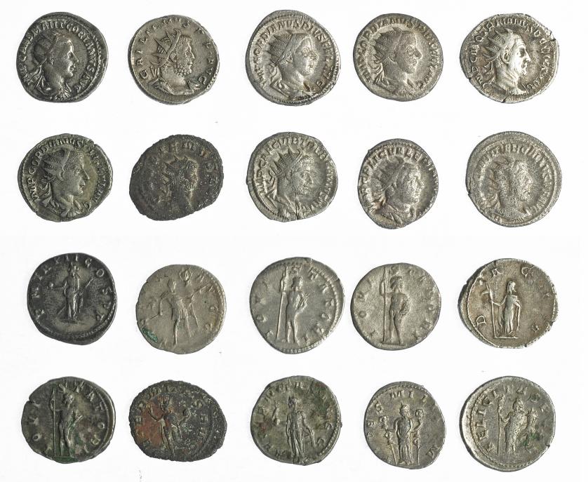 268   -  IMPERIO ROMANO. Lote de 10 antoninianos: Trajano Decio, Galieno (2), Gordiano III (5), Treboniano Galo y Valeriano. BC/MBC.