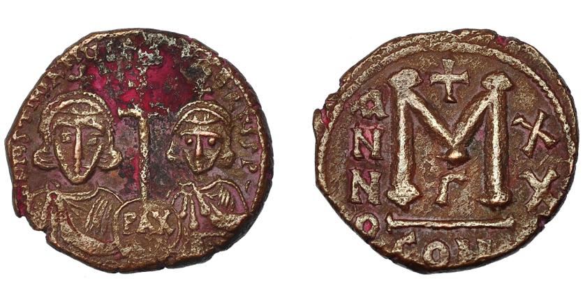 389   -  IMPERIO BIZANTINO. JUSTINIANO II. Follis. Constantinopla (705-711). AE 4,11 g. 21,8 mm. SBB-1428. Pátina rojiza. MBC+.