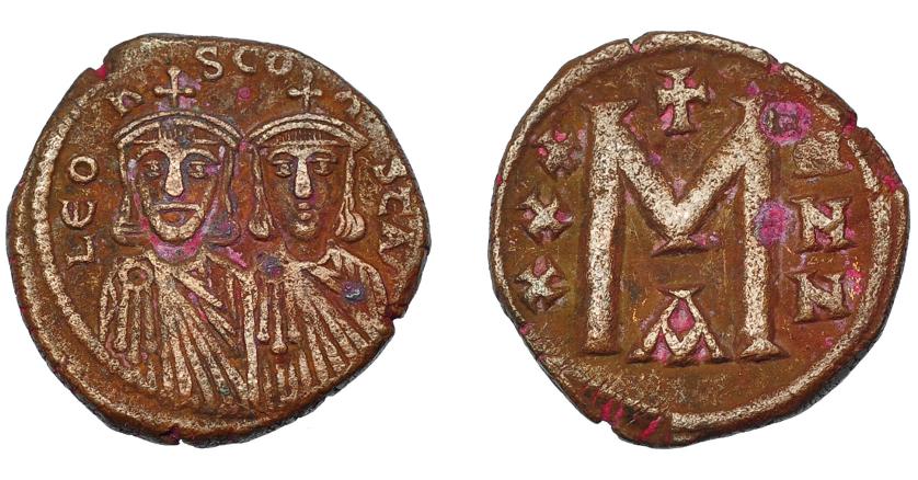 390   -  IMPERIO BIZANTINO. LEÓN III Y CONSTANTINO V. Follis. Constantinopla. AE 5,009 g. 21,6 mm. SBB-1516 vte. Pátina rojiza. MBC.