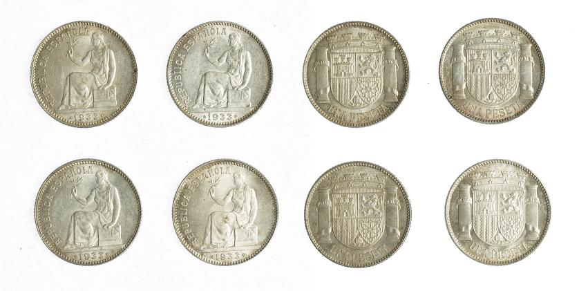 785   -  II REPÚBLICA. Lote de 4 monedas de 1 peseta. 1933 *3-4. Madrid. SC.