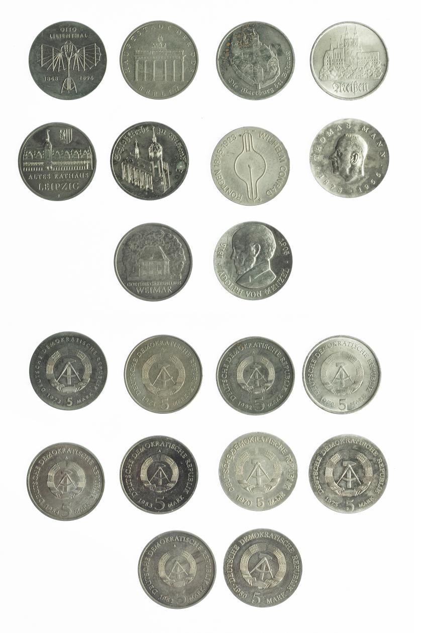 816   -  MONEDAS EXTRANJERAS. ALEMANIA Y ESTADOS ALEMANES. Lote de 10 monedas de 5 marcos. 1970-1984. SC.