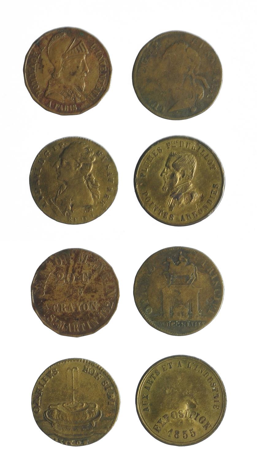 901   -  MONEDAS EXTRANJERAS. FRANCIA. Lote de 4 jetones: Luis XIV (1744), Luis XVI (Letton) y publicitario (2: 1855 y Crayon Mengin). BC/MBC.
