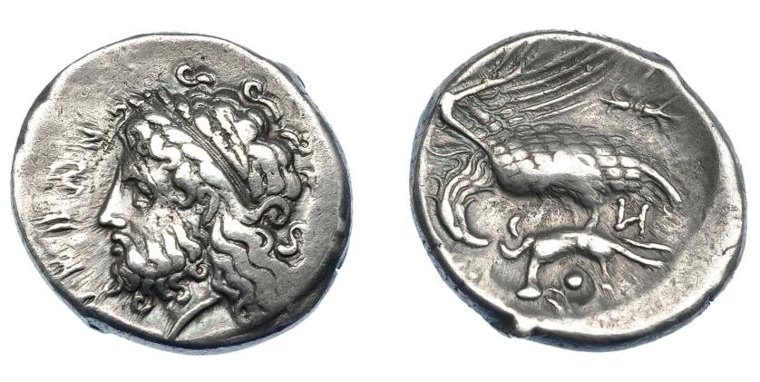 347   -  GRECIA ANTIGUA. BRUTTIUM. Locros. Estátera (400-350 a.C.). A/ Cabeza laureada de Zeus a izq. R/  Águila a izq. con alas desplegadas, sosteniendo liebre con sus garras, a la der. haz de rayos. AR 7,70 g. 21,5 mm.  COP-1859. SBG-486. MBC. Rara. Ex col. Guadán 1498. 